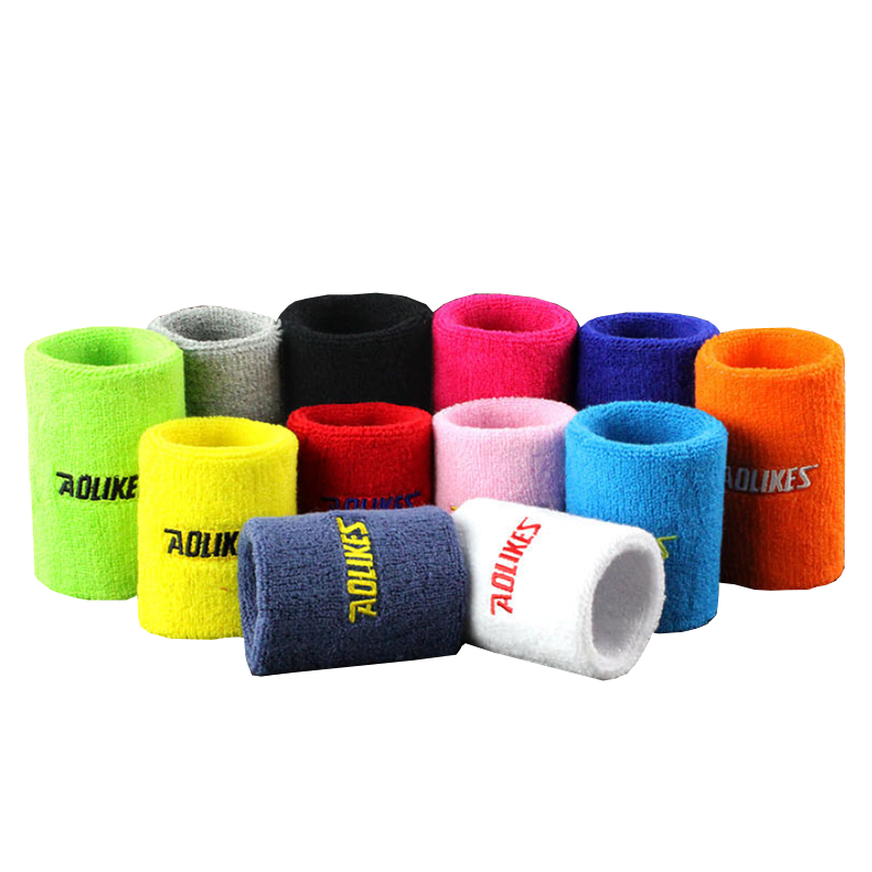 Colored sweatband/wristband